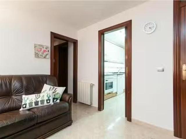 Habitación en Avinguda Mare Déu de Bellvitge