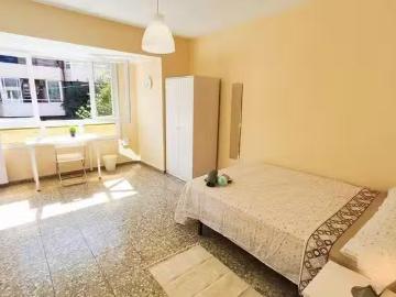 Habitación en Avinguda d'Alcoi, Campoamor