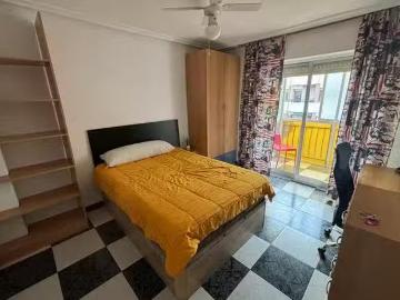 Habitación en Avinguda d'Alcoi, Campoamor