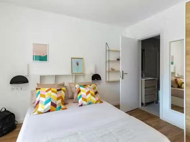 Habitación en Avinguda de Madrid