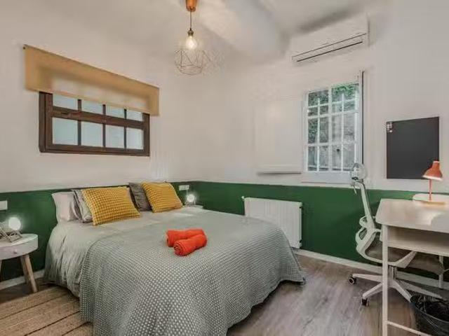 Habitación en Avinguda de Bertomeu, Bellaterra