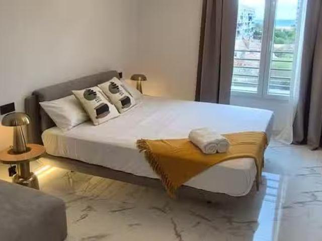 Habitación en Avinguda de Dénia, Raval Roig Virgen del Socorro