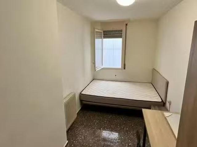 Habitación en Avinguda de la Riera de Cassoles, Gràcia