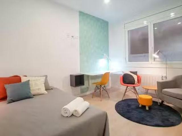 Habitación en Avinguda de la Riera de Cassoles, Vila de Gràcia