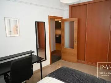 Habitación en Avinguda de l'Oest, Ciutat Vella