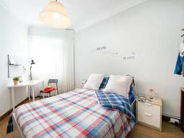 Habitación en Alameda Recalde, Ametzola
