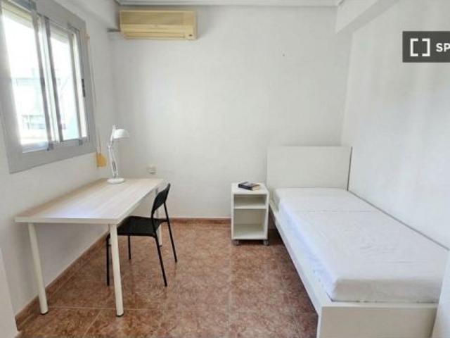 Habitación en Alquiler en Moncada, Valencia
