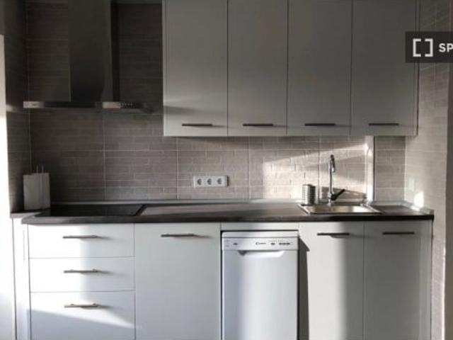 Habitación en alquiler en apartamento de 3 dormitorios en Getafe, Madrid