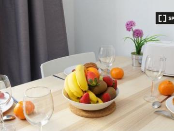 Habitación en alquiler en el apartamento de 3 habitaciones L’Hospitalet, Barcelona