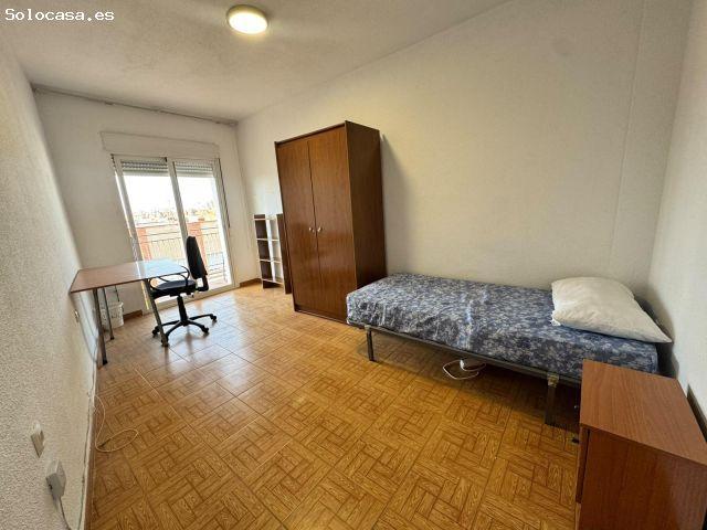 Habitación en Alquiler en La Granada, Granada