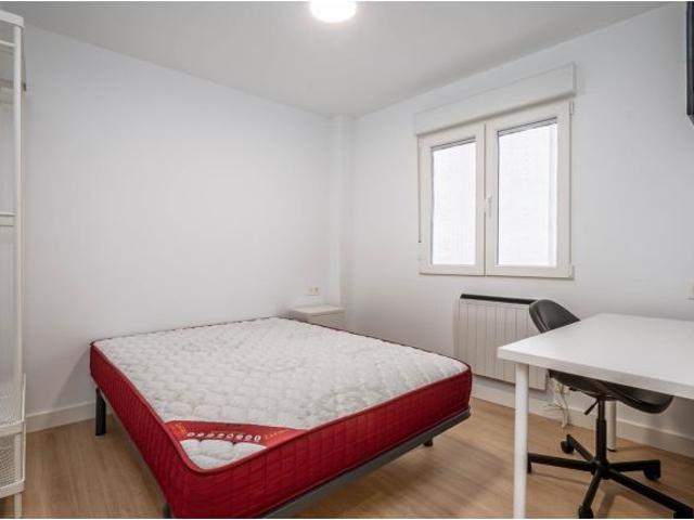 Habitación en Alquiler en La Granada, Granada