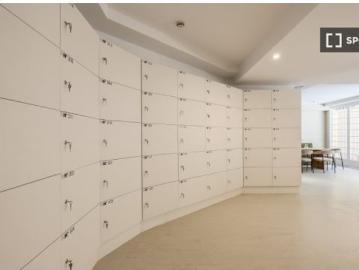 Habitación en alquiler en Valdemarín, Madrid