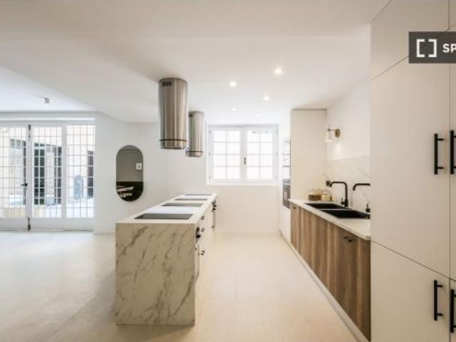 Habitación en alquiler en Valdemarín, Madrid