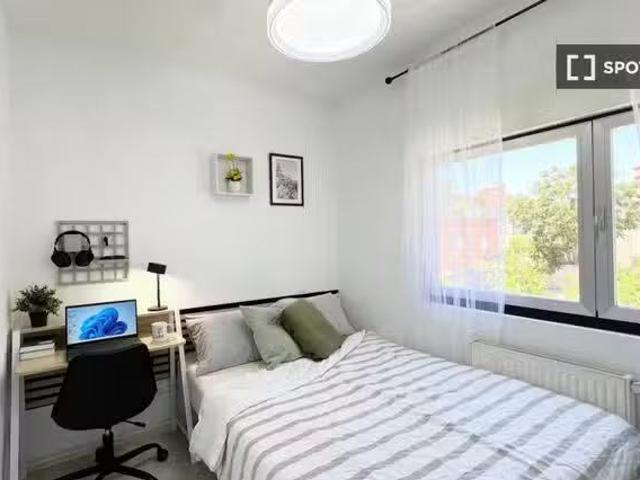 Habitación en alquiler en Valverde, Madrid