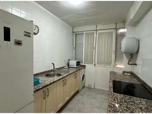 HABITACIÓN EN ALQUILER PARA ESTUDIANTES