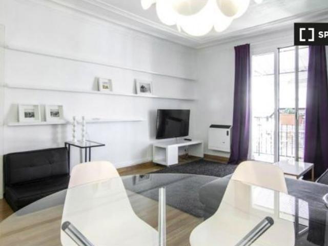 Habitación en apartamento de 3 dormitorios en El Raval