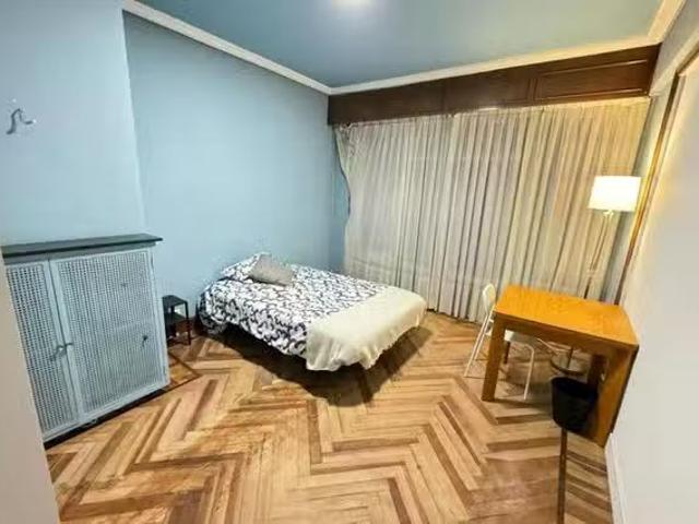 Habitación en Areiltza Doktorearen Zumarkalea, Abando