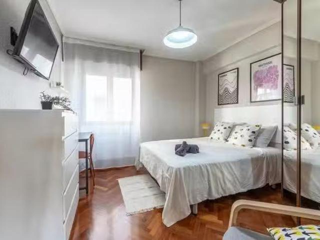 Habitación en Askatasun Etorbidea, Santa Teresa