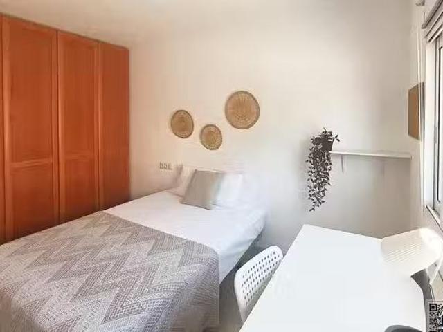 Habitación en Bloc Sant Simó, Sant Pere i Sant Pau
