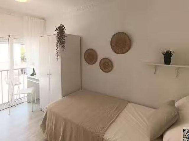 Habitación en Bloc Sant Simó, Sant Pere i Sant Pau