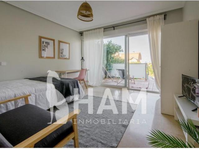 Habitación en C/ Fragua, 4
