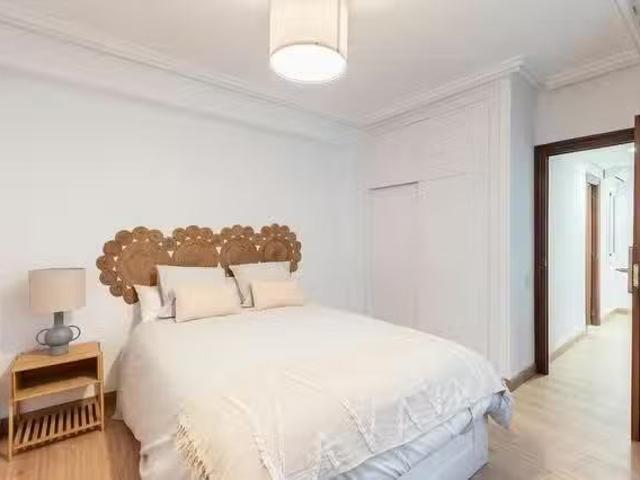 Habitación en Calle Maestro Bretón, Mercado