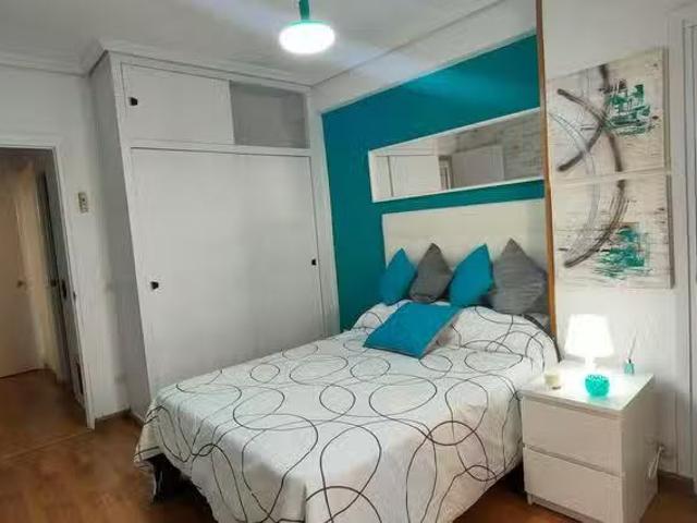 Habitación en Calle Manuel Azaña, Junta Municipal 1
