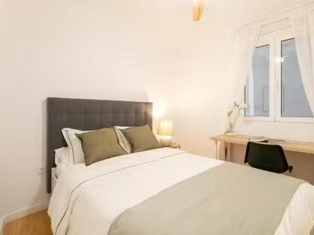 Habitación en Calle María Josefa Agreda y Muñoz, Casco Antiguo.