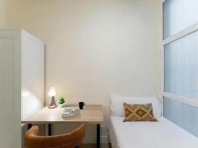 Habitación en Calle Mayor, Centro