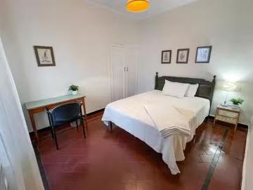 Casa en alquiler en Plaza del Triunfo, Sevilla