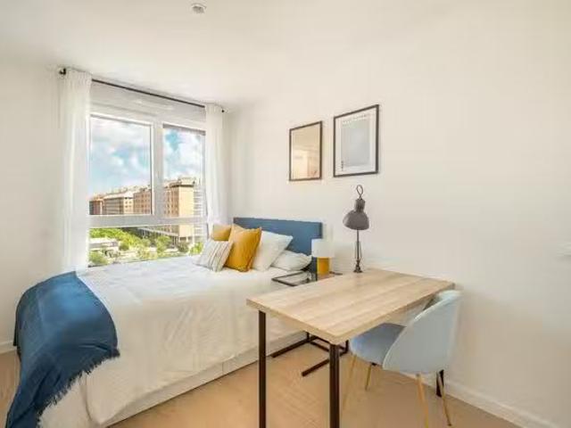 Habitación en Calle Adolfo Marsillach, Ensanche de Vallecas