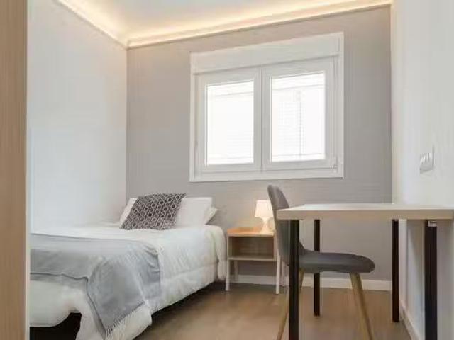 Habitación en Calle Alcazaba, Usera