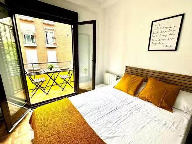 Habitación en Calle Alejandro Sánchez, Opañel