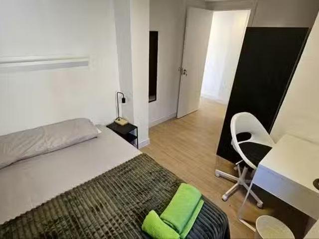 Habitación en Calle Alfonso el Sabio