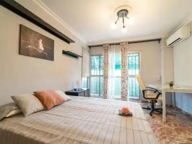 Habitación en Calle Alhambra, El Juncal Hispalis