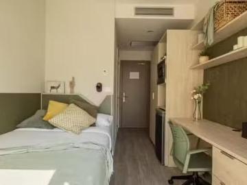 Puerto de Sevilla, Avenida de la Salud, Sevilla Sur, Sevilla, Sevilla, Andalucía, Andalucía