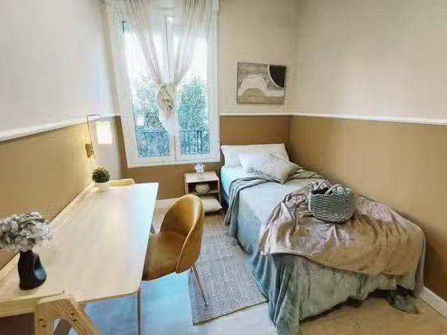 Habitación en Calle Antonio Toledano, Fuente del Berro