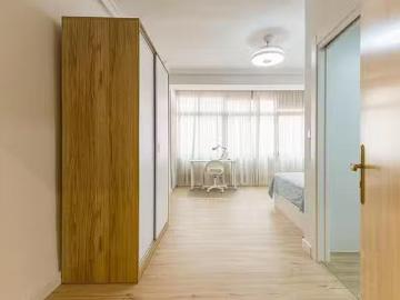 Habitación en Calle Arquitecto Emilio Pérez Piñero, Vista Alegre