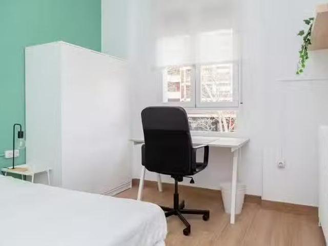 Habitación en Calle Arzobispo Doménech, Centro
