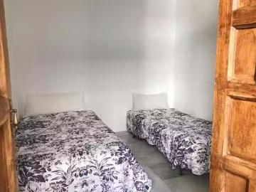 Habitación en Calle Castellar, Casco Antiguo
