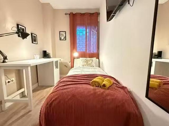 Habitación en Calle Capitán Amador, Campoamor