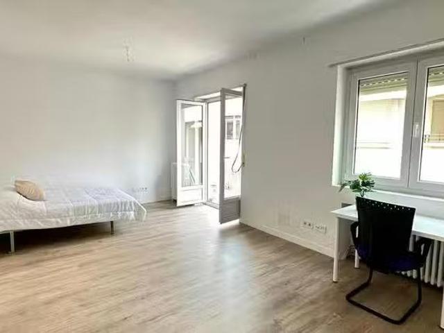 Habitación en Calle Concepción, Carretas
