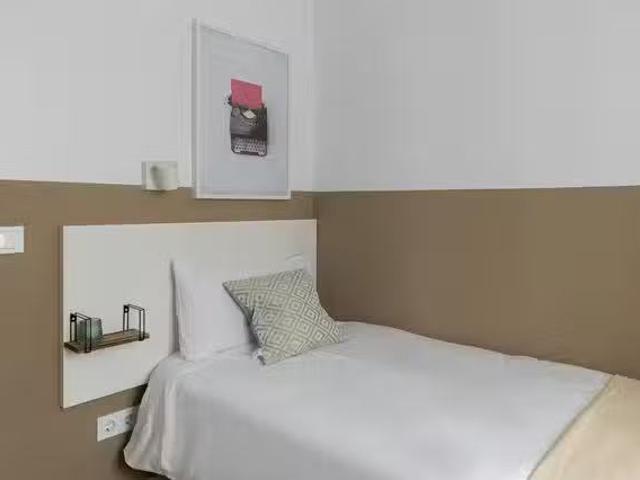 Habitación en Calle Daoíz