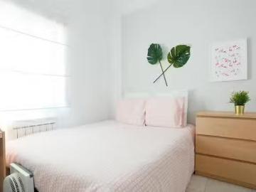 Habitación en Calle de Mantuano, Ciudad Jardín