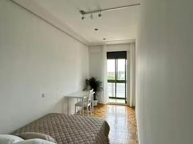 Habitación en Calle de Marcelo Usera, Moscardó