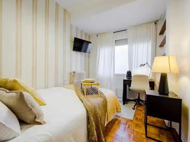 Habitación en Calle de Mauricio Legendre, Chamartín