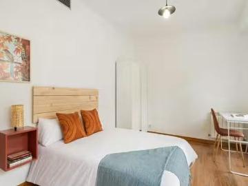 Habitación en Calle de Mesena, Ciudad Lineal