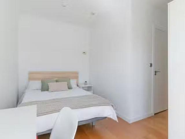 Habitación en Calle de Motilla del Palancar, Canillas