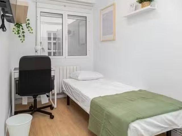 Habitación en Calle de Nuestra Señora del Salz, Delicias