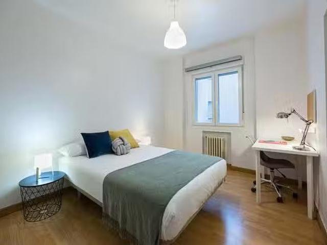 Habitación en Calle de Núñez Morgado